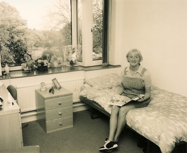 1999 May 14 17101903989 O